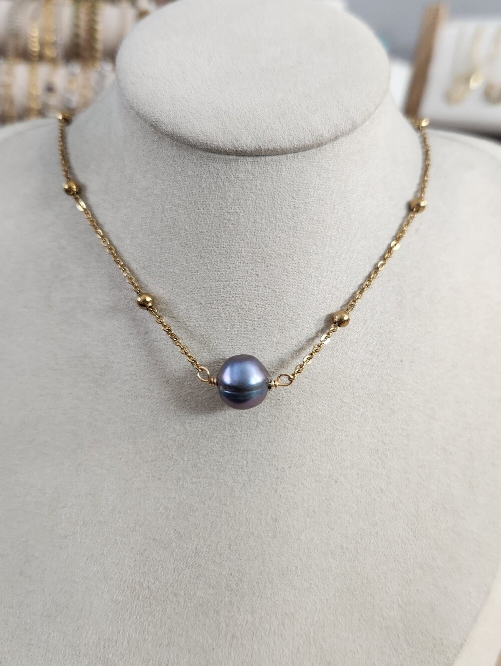 Freshwater Pearl Necklace